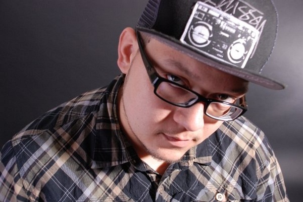 Out of Touch (DJ Kue Remix) – Hall and Oats