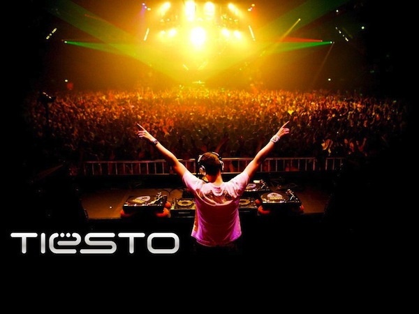 Work Hard, Play Hard (Remixes) – Tiësto