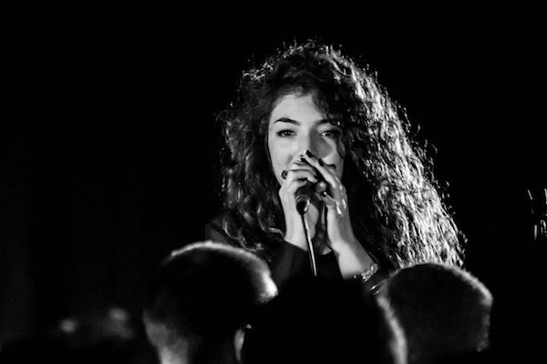 Royals (Video) – Lorde